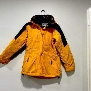 Women’s coat size S